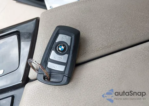 2011 BMW 550 Xi z USA, uszkodzony, nr VIN WBAFU9C52BC785629